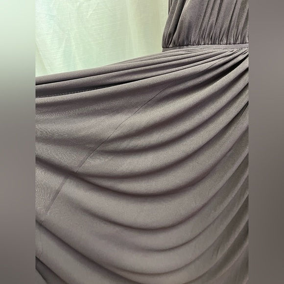 REBECCA TAYLOR Ruffled Lined Sleeveless V Neck Tea-Length dress NWT | size 6 - Picture 4 of 9